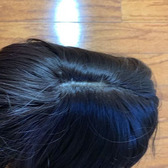 14" & 6" bangs short straight medium length dark brown wig.  Looks/feels amazing - Picture 10 of 10